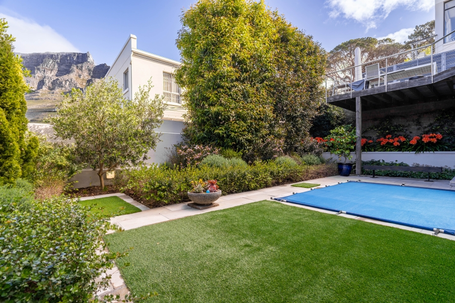 3 Bedroom Property for Sale in Higgovale Western Cape